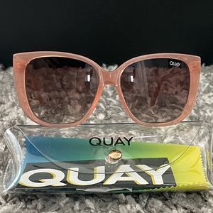 FLASH SALE🔥QUAY Ever After Sunglasses 🕶️✨
